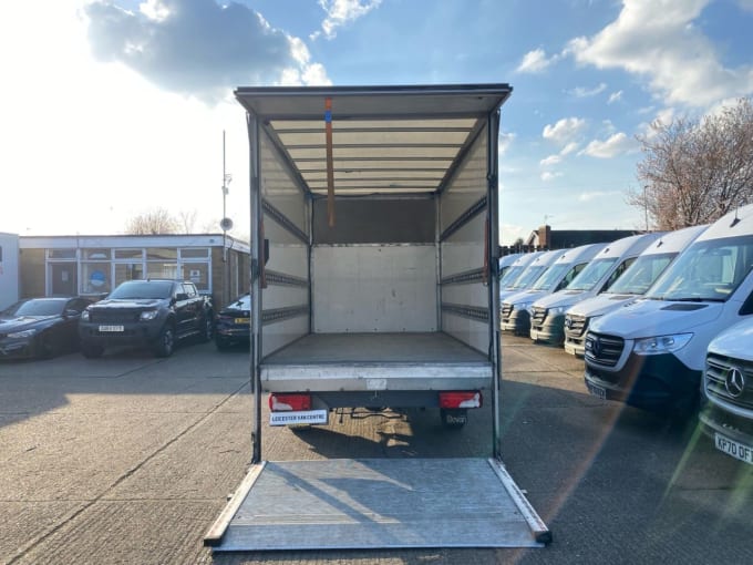 2025 Mercedes-benz Sprinter