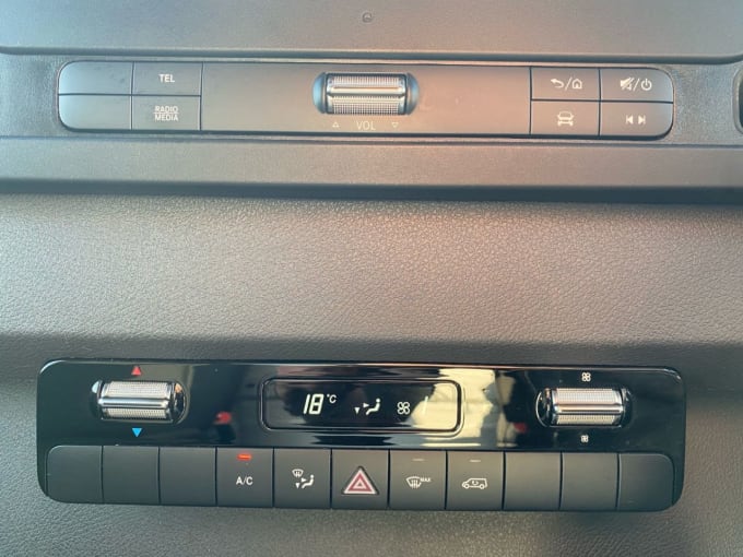 2025 Mercedes-benz Sprinter