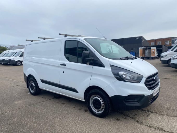 2025 Ford Transit Custom