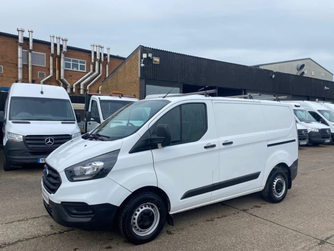 2025 Ford Transit Custom