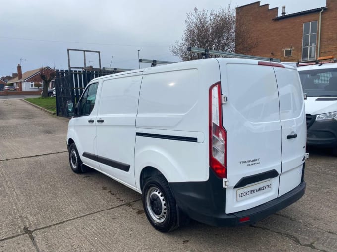 2025 Ford Transit Custom