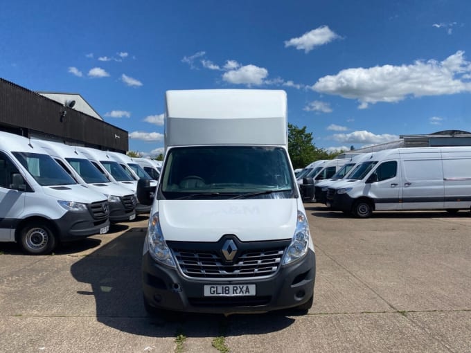 2025 Renault Master