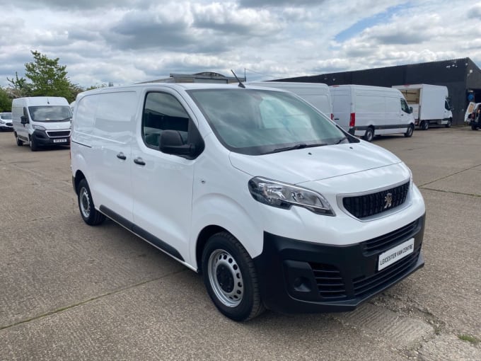 2025 Peugeot Expert