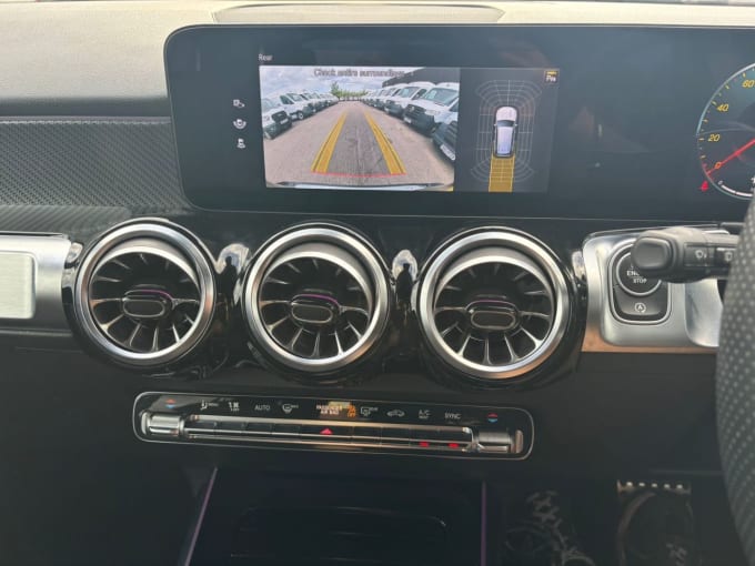2025 Mercedes-benz Glb