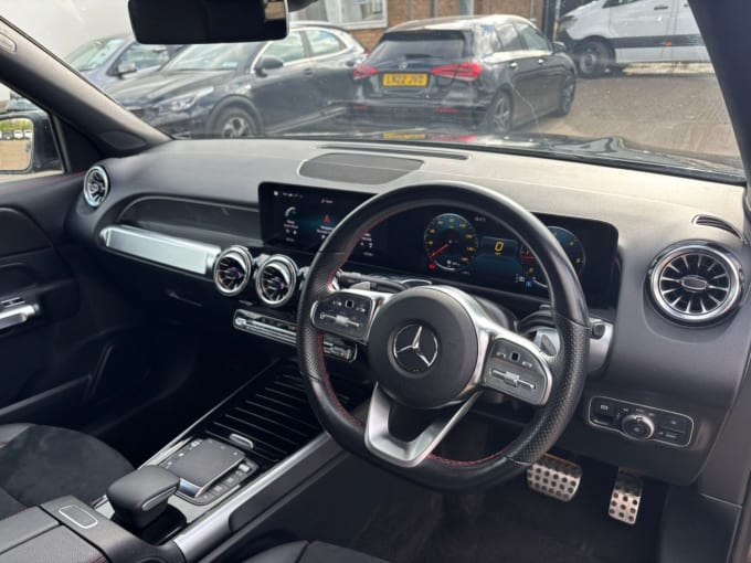 2025 Mercedes-benz Glb