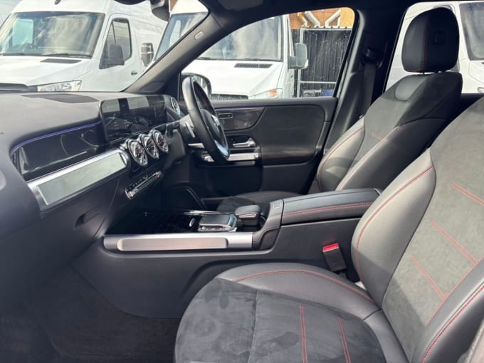 2025 Mercedes-benz Glb