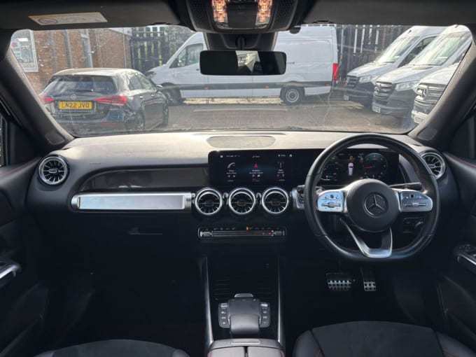 2025 Mercedes-benz Glb