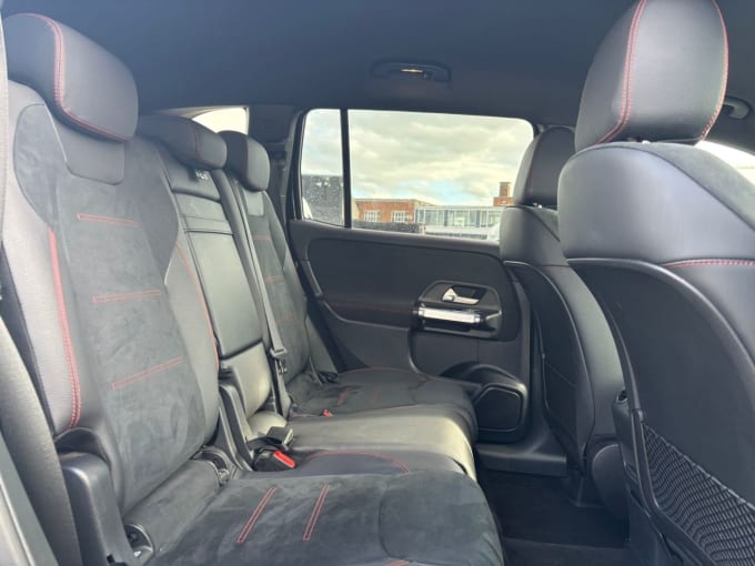 2025 Mercedes-benz Glb
