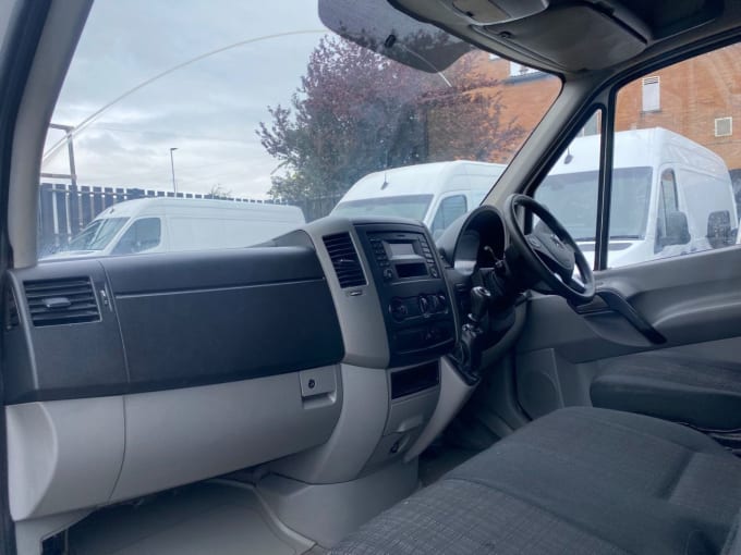 2025 Mercedes-benz Sprinter