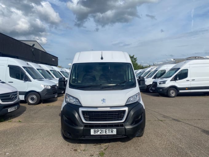 2025 Peugeot Boxer