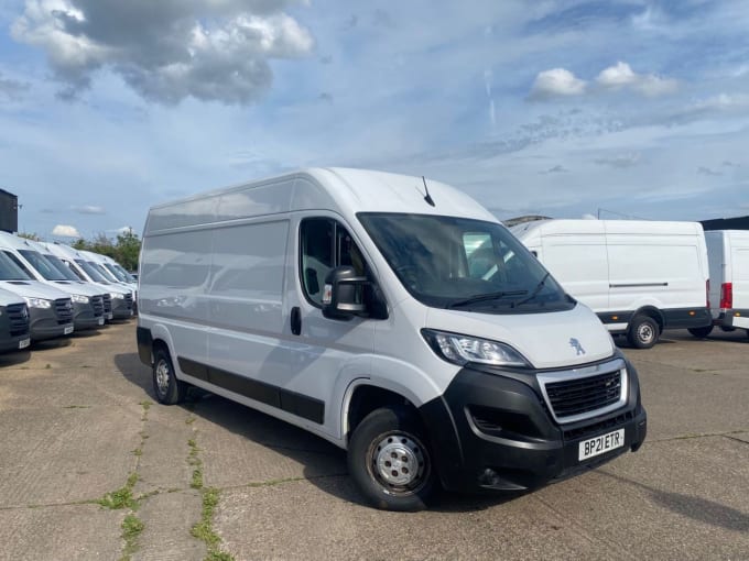 2025 Peugeot Boxer