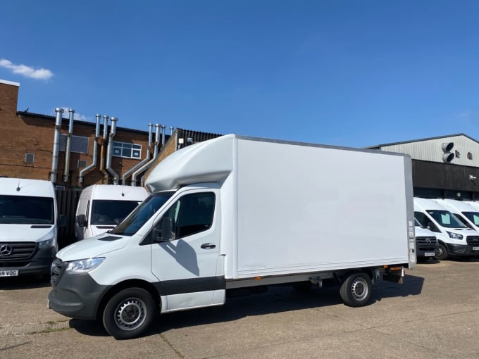 2025 Mercedes-benz Sprinter