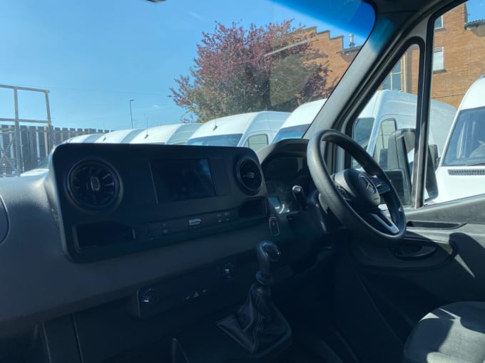 2025 Mercedes-benz Sprinter