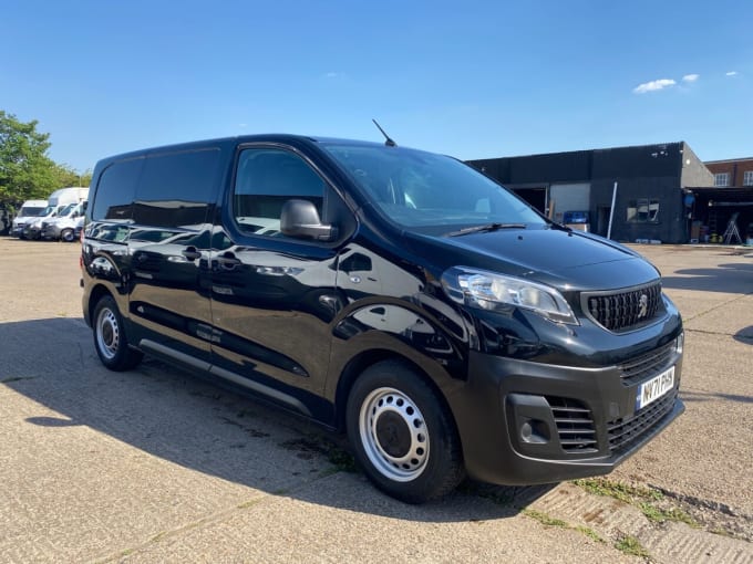 2025 Peugeot Expert