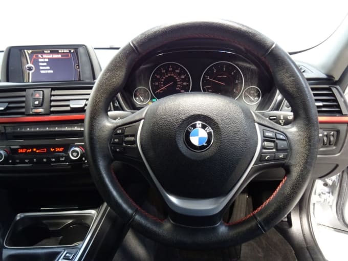 2013 BMW 3 Series