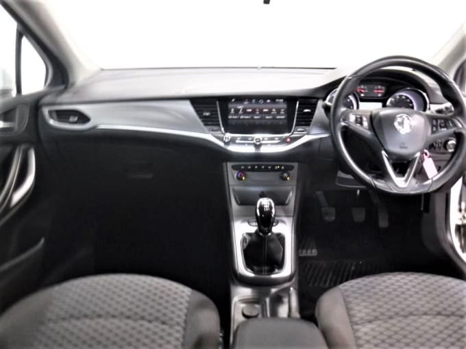 2018 Vauxhall Astra