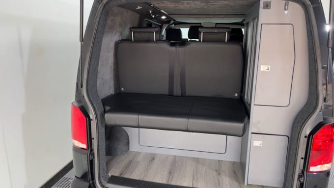 2020 Volkswagen Transporter