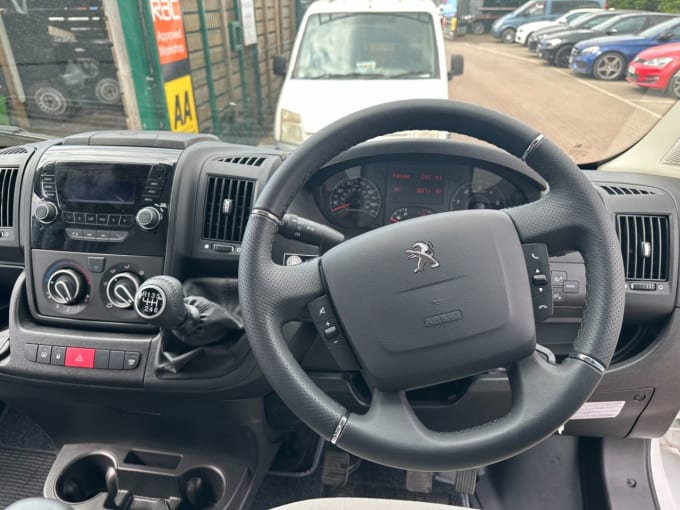 2022 Peugeot Boxer