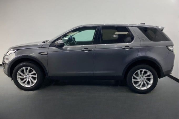 2024 Land Rover Discovery Sport