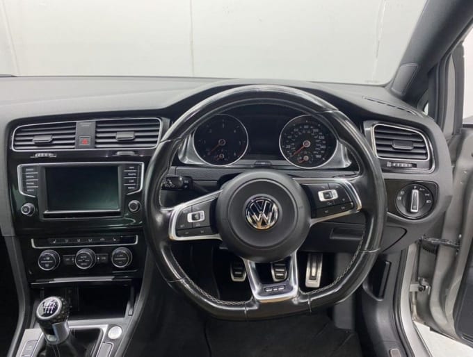 2016 Volkswagen Golf