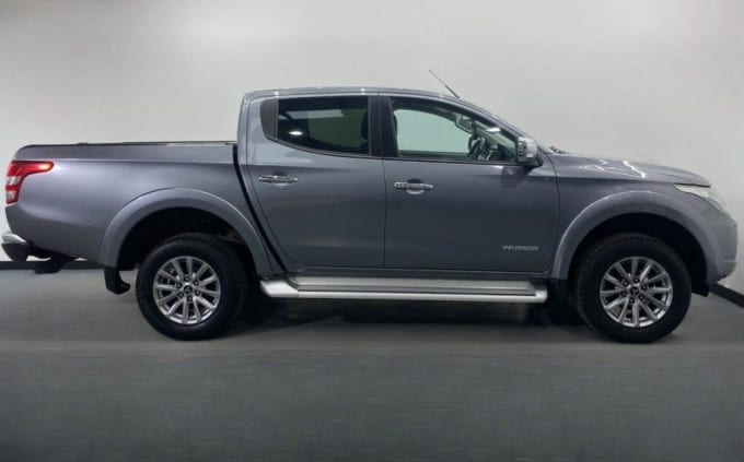 2017 Mitsubishi L200