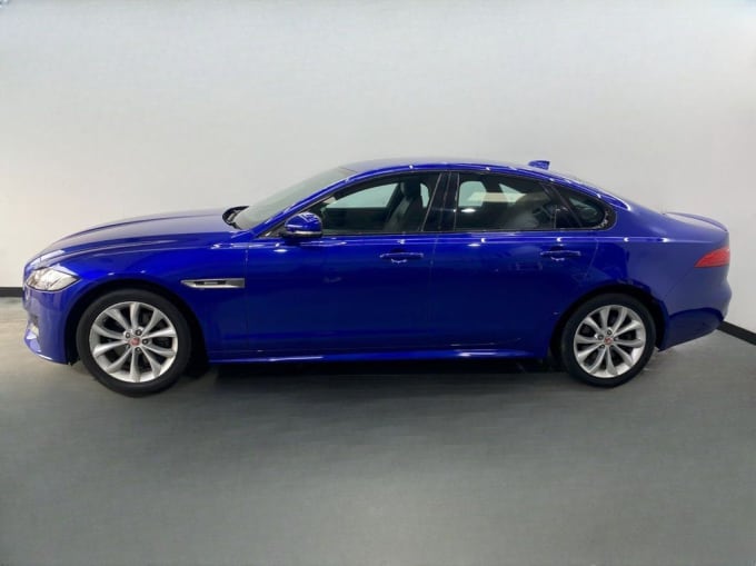 2016 Jaguar Xf