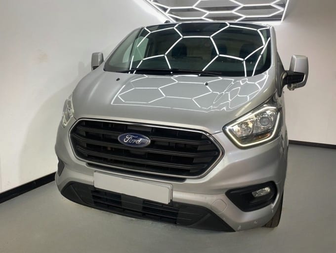 2020 Ford Transit Custom