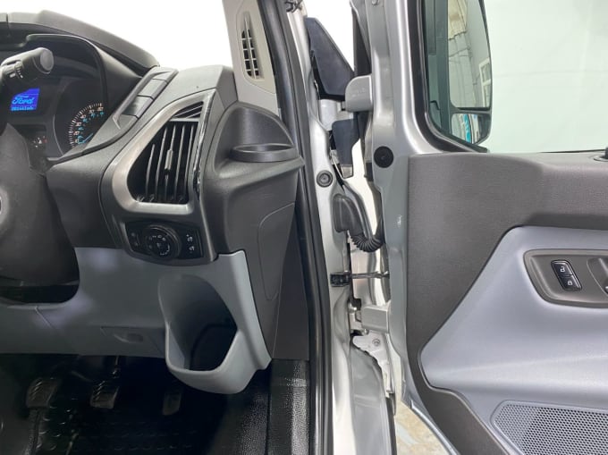 2015 Ford Transit Custom