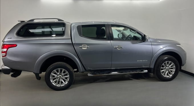 2016 Mitsubishi L200