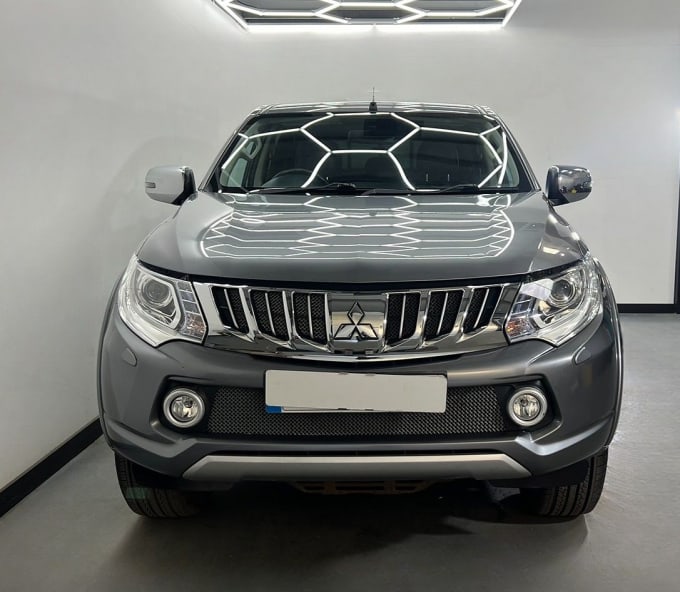 2016 Mitsubishi L200