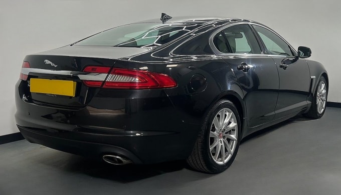 2014 Jaguar Xf