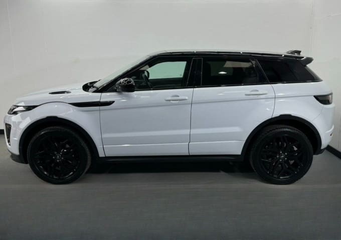 2025 Land Rover Range Rover Evoque