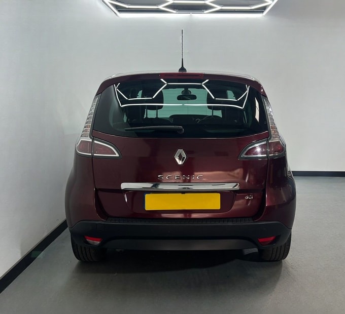 2025 Renault Scenic