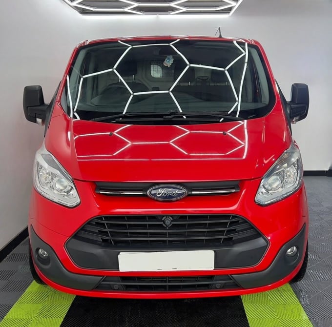 2025 Ford Transit Custom