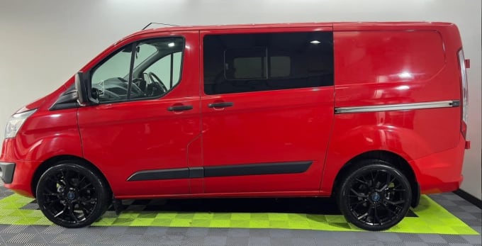 2025 Ford Transit Custom