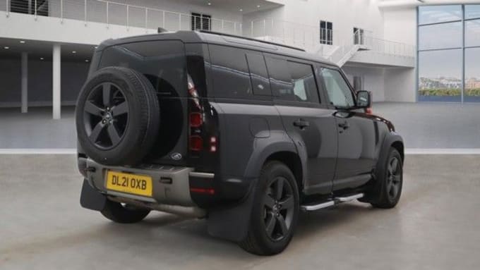 2025 Land Rover Defender