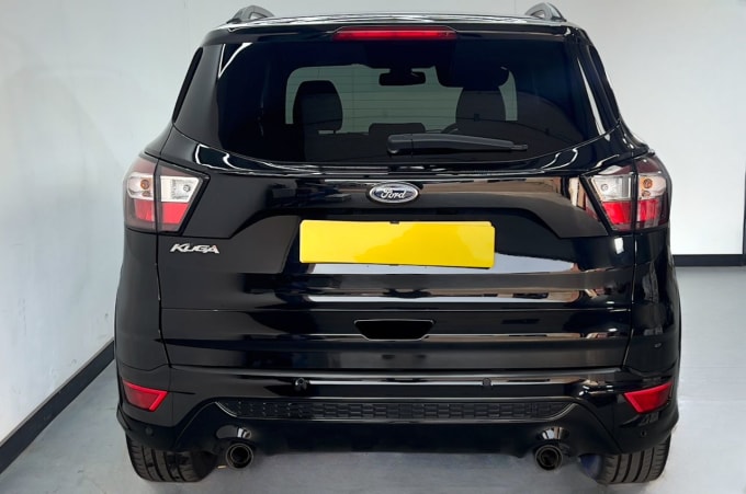 2025 Ford Kuga