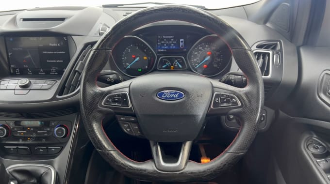 2025 Ford Kuga