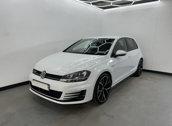 2024 Volkswagen Golf