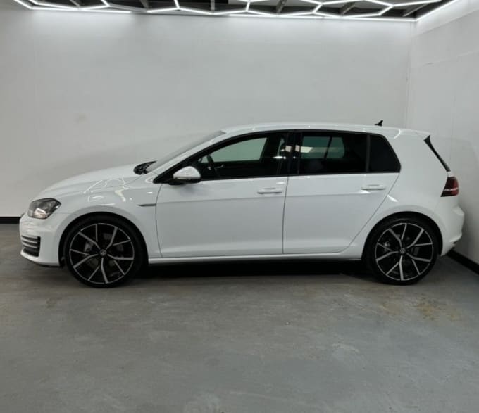 2024 Volkswagen Golf