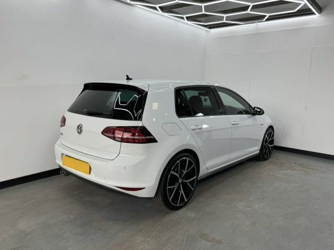 2024 Volkswagen Golf