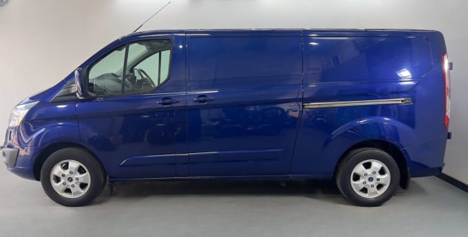 2025 Ford Transit Custom