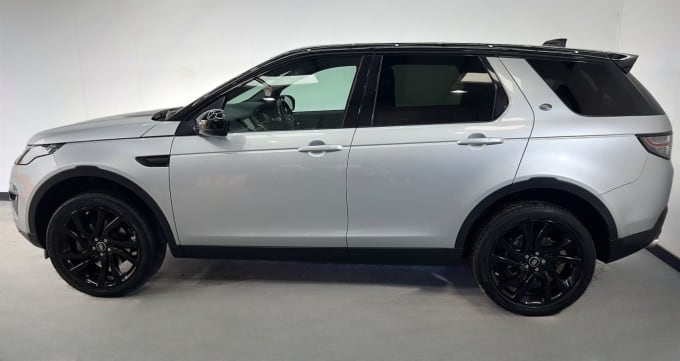 2025 Land Rover Discovery Sport