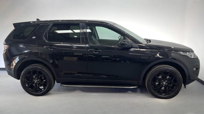 2024 Land Rover Discovery Sport