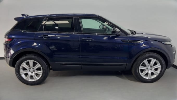 2025 Land Rover Range Rover Evoque