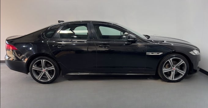 2024 Jaguar Xf