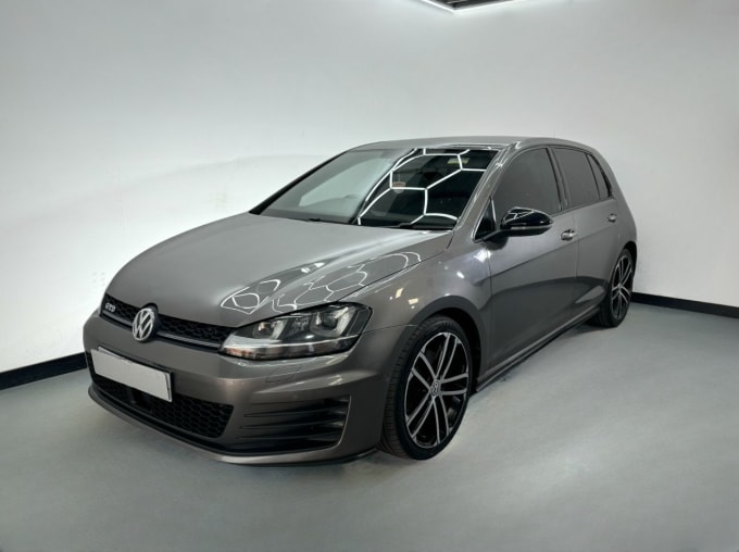 2025 Volkswagen Golf