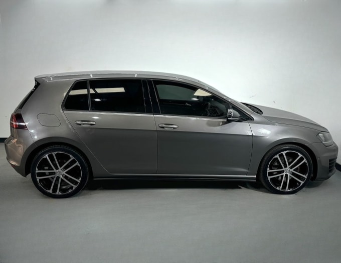 2025 Volkswagen Golf