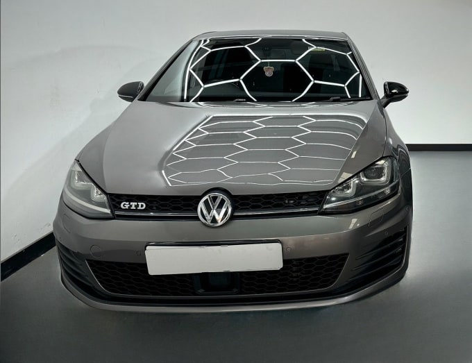 2025 Volkswagen Golf