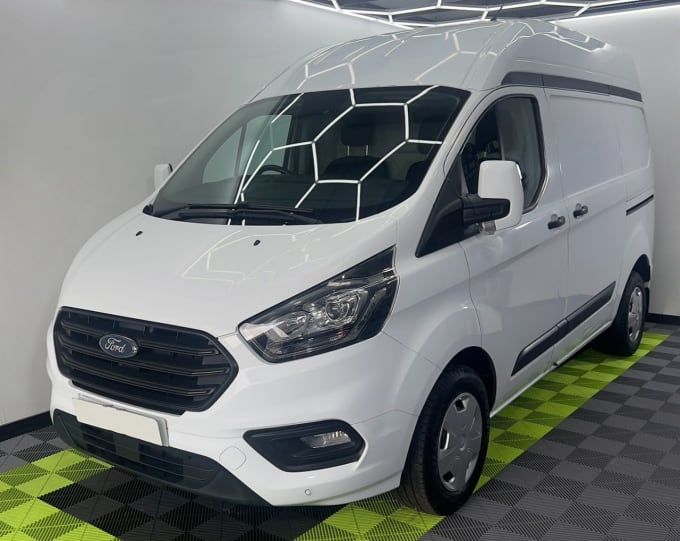 2025 Ford Transit Custom